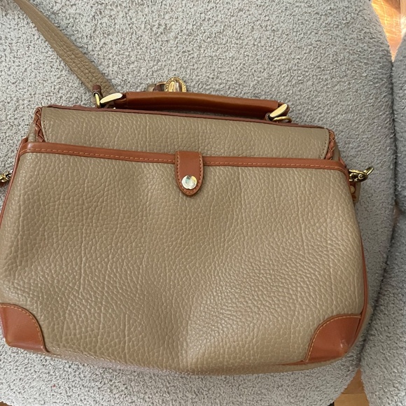 Vintage Dooney & Bourke Two-Tone Leather Crossbody Purse - Picture 5 of 11